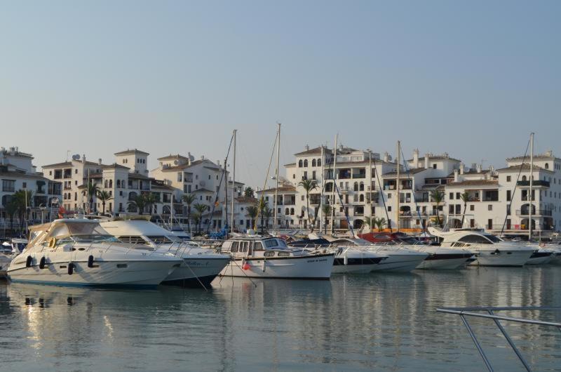 Ferienwohnung Penthouse Marina La Duquesa Manilva Exterior foto